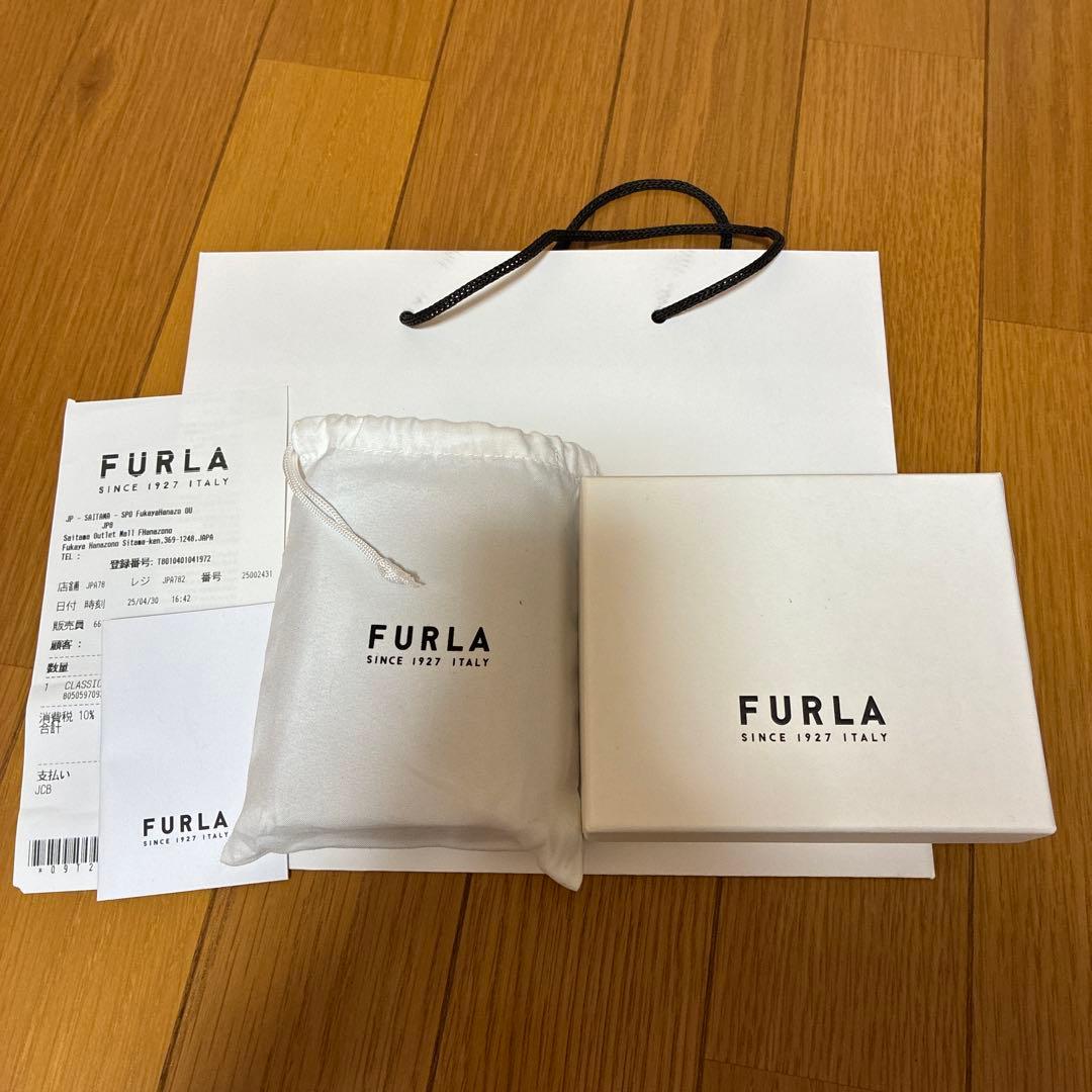 ★ banboo ★FURLA ブラック 三つ折り財布