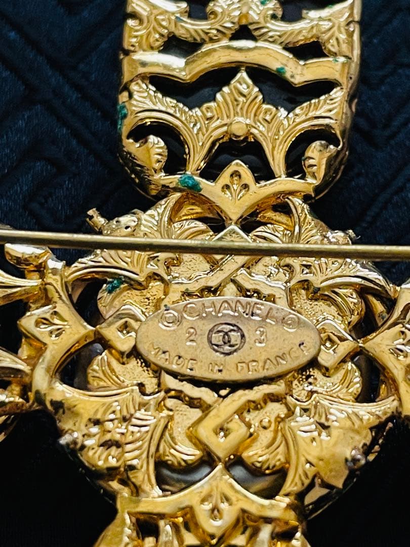 a*e様 CHANEL シャネル 23 グリポア フェイクパール　ブローチ