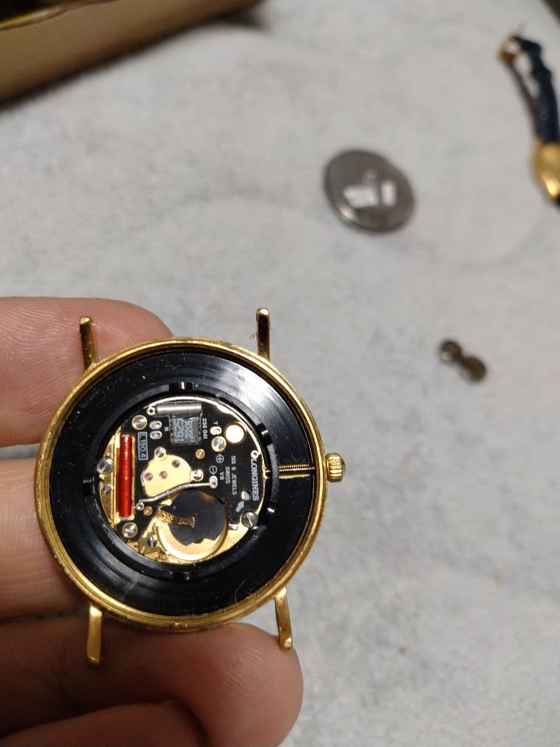 LONGINES メンズクォーツ腕時計 型番：L4.637.2