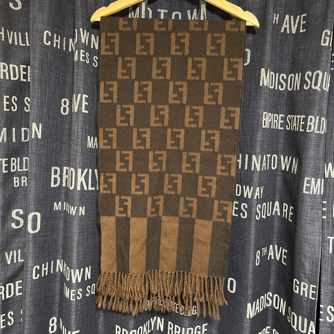 【FENDI】フェンディ ウール100% マフラー 茶×黒