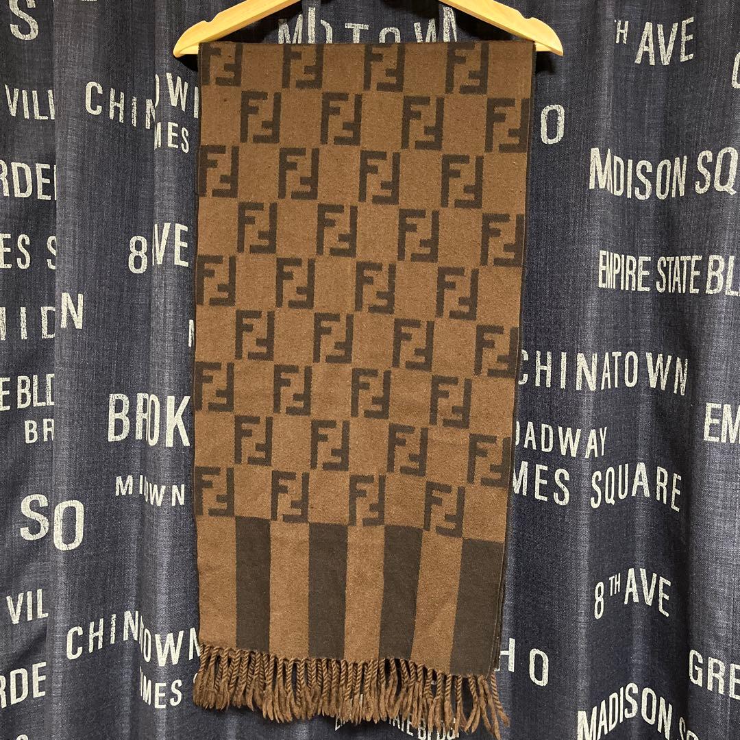【FENDI】フェンディ ウール100% マフラー 茶×黒