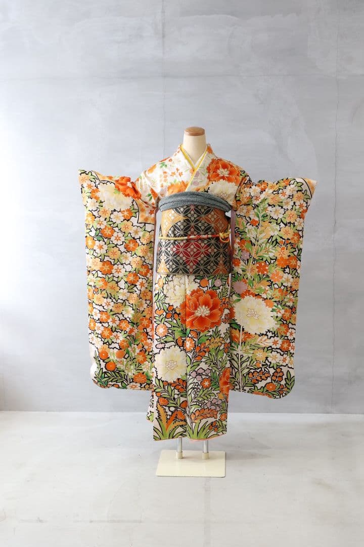 大セール中！成人式アンティーク振袖フルセット即日発送可1月18日まで