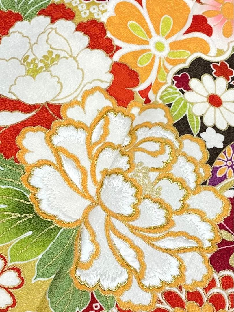 振袖 豪華 刺繍 金彩 紋意匠 身丈167cm 撥水加工済