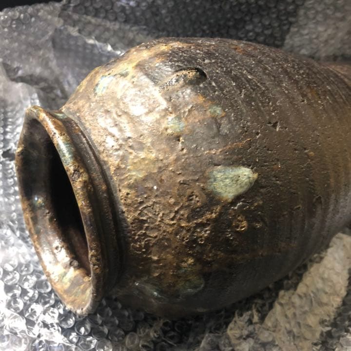 蔵からまた凄いお宝が出てきた。釉薬どろり謎の大きな壺、壷、花瓶、花道具、茶道具