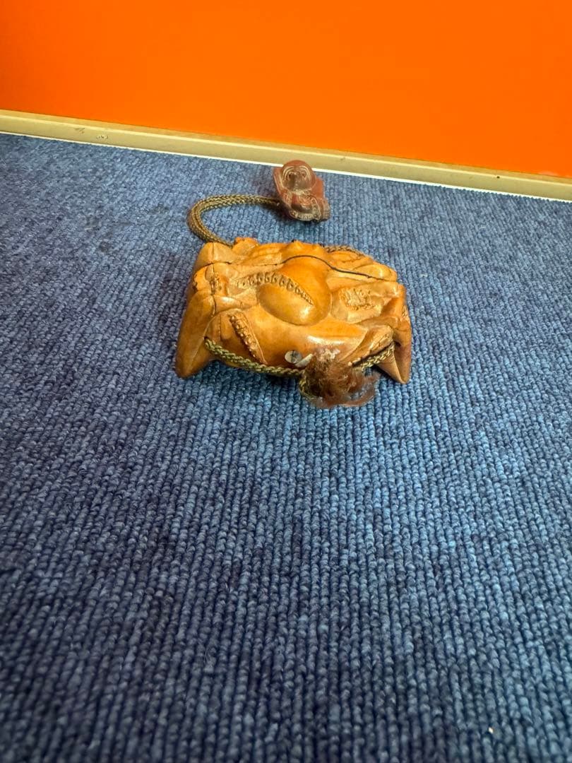 1689  蟹印籠　根付　時代物