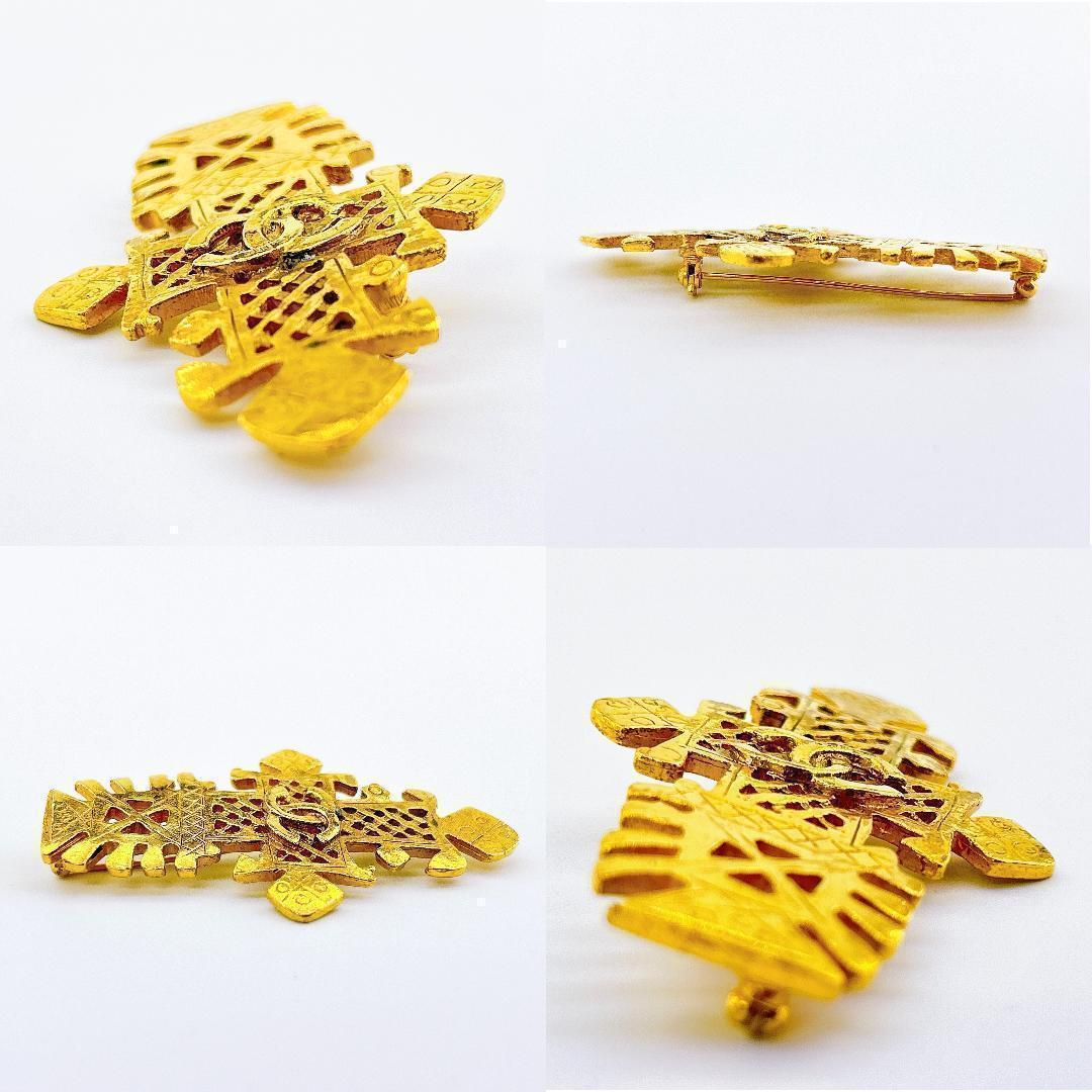 【鑑定済み！】シャネル ブローチ ヴィンテージ 94P ゴールド ココマーク