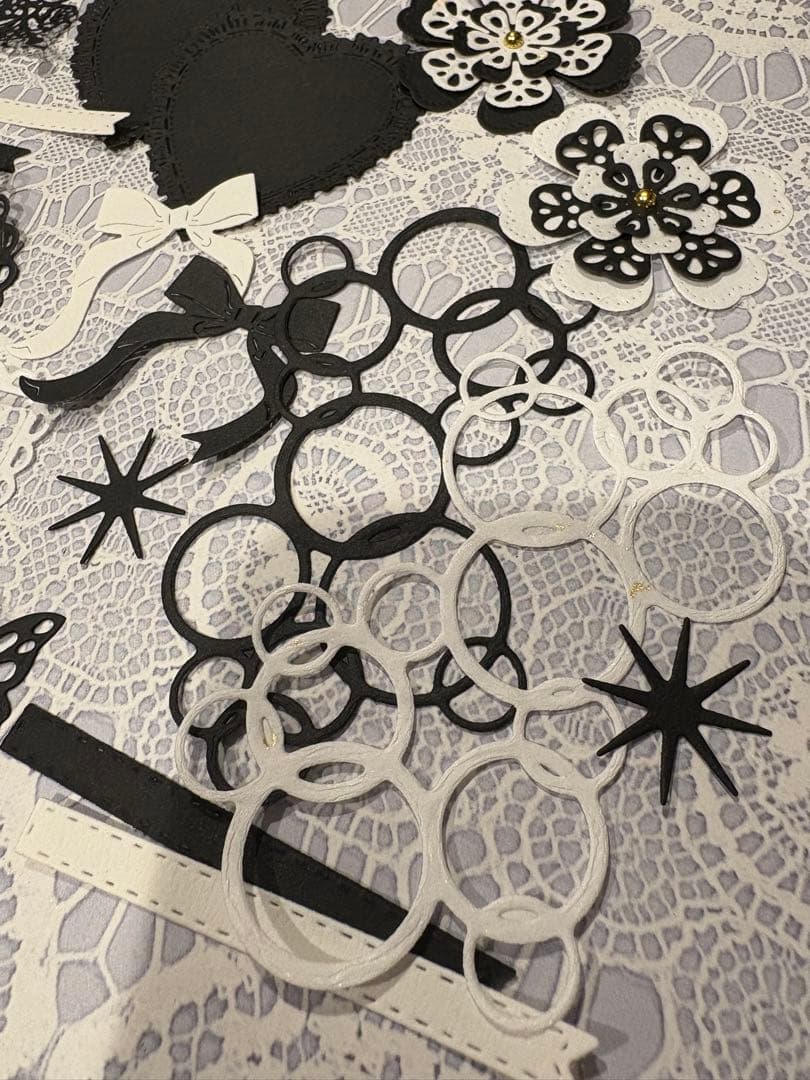 アルバムクラフト・コラージュ素材☆ 【モノクロ】コラージュ、アルバム素材