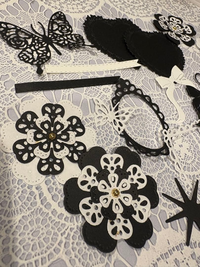 アルバムクラフト・コラージュ素材☆ 【モノクロ】コラージュ、アルバム素材