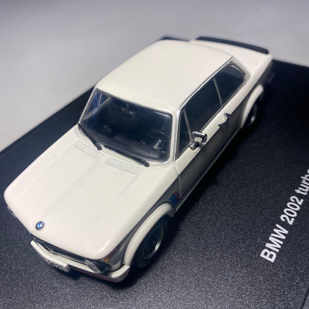 BMW 2002 turbo ミニカー BMWディーラー純正品　ホワイト