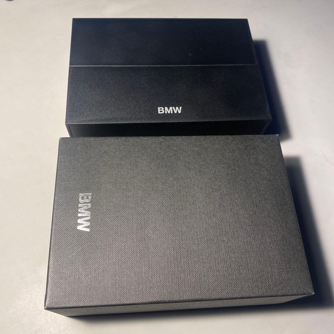 BMW 2002 turbo ミニカー BMWディーラー純正品　ホワイト