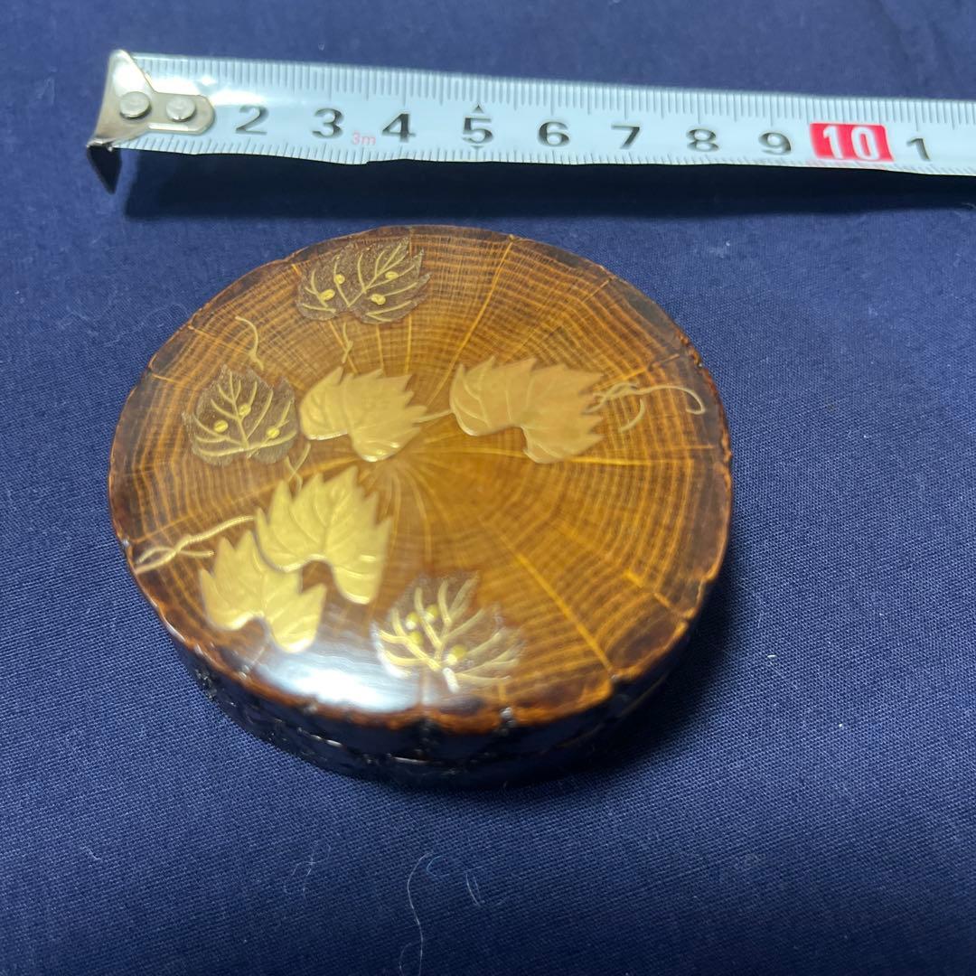 蔦模様香合　蓋付き漆器 小物入れ
