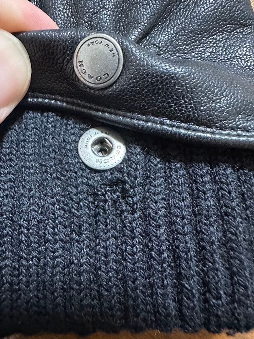 （未使用）COACH人気の黒レザー、ニットコラボ手袋Lサイズ男性