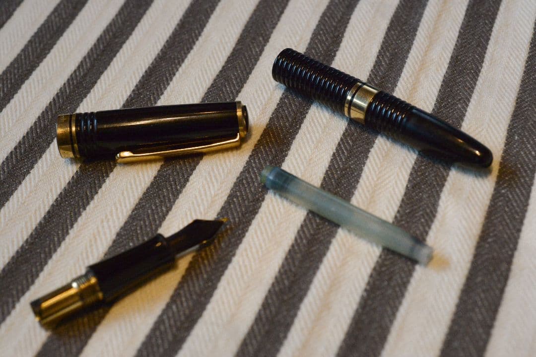 プラチナ万年筆#3776ギャザード 細字