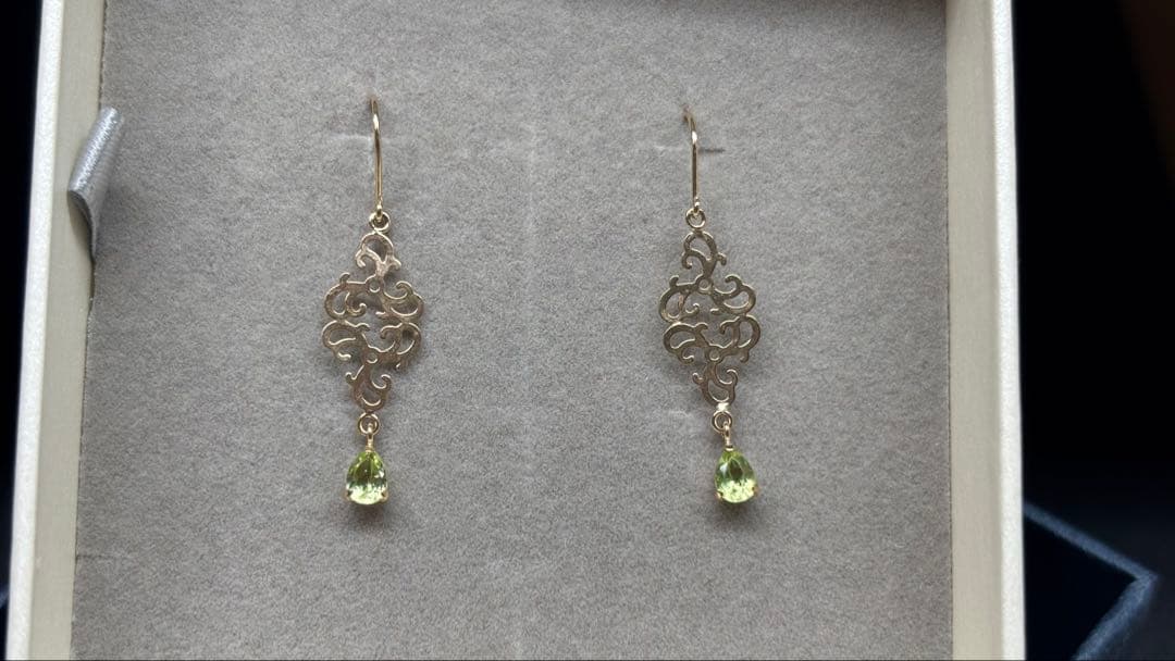 ペリドット　スイング　ピアス　K10YG ツツミ