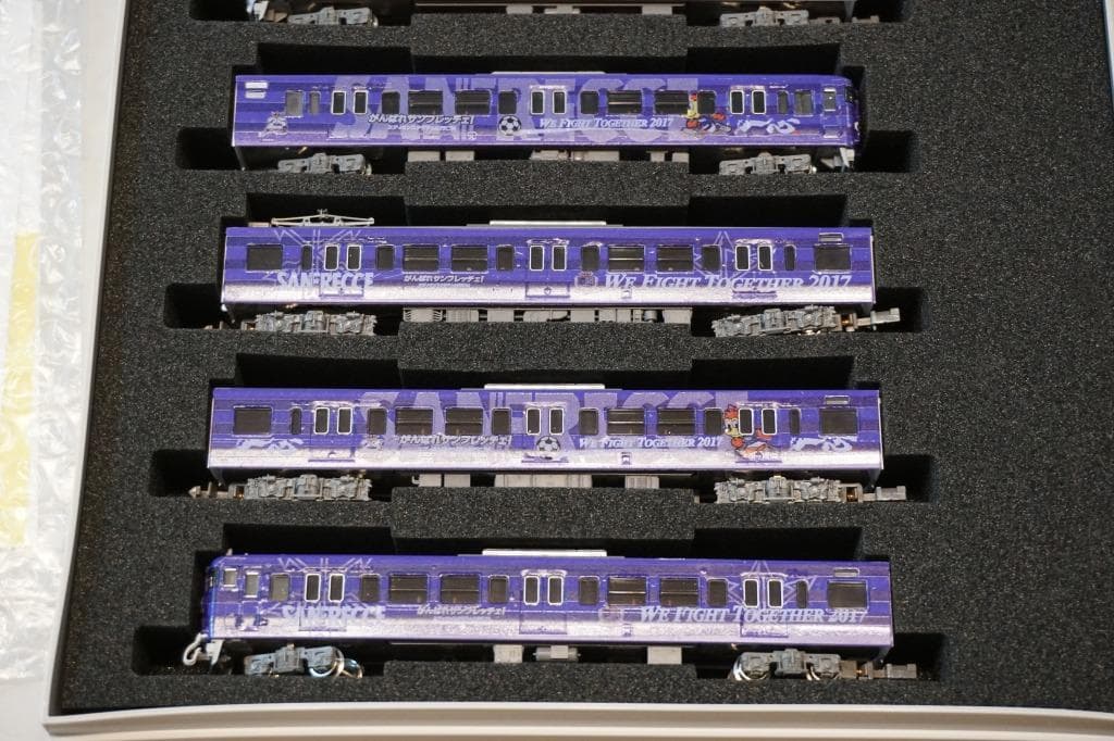 GM　115系　カープ応援2017年仕様＋サンフェ2017年仕様　計８両編成