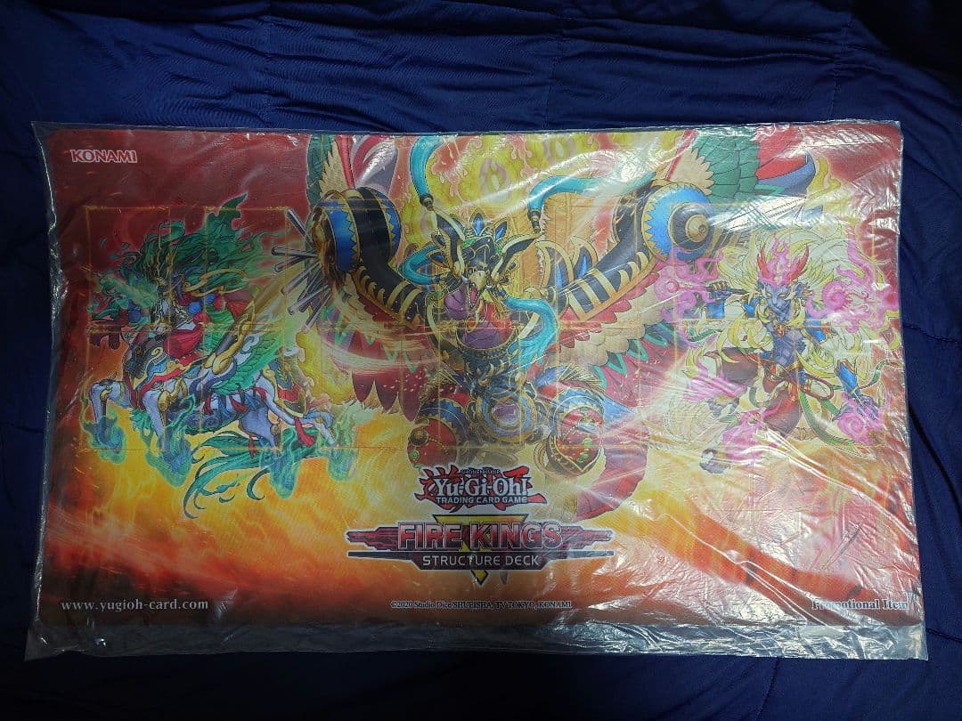 遊戯王　炎王の急襲　ストラクチャーデッキ　海外　プレイマット