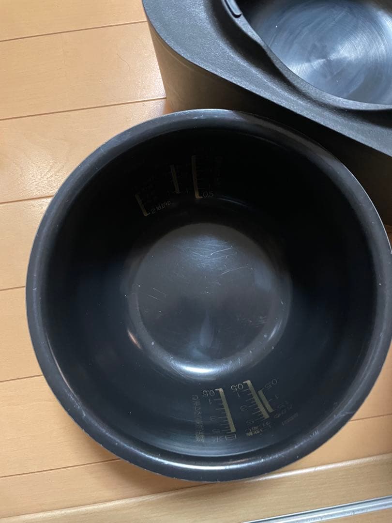 【美品】IH炊飯ジャー　炊飯器　象印　STAN NW-SA10-BA