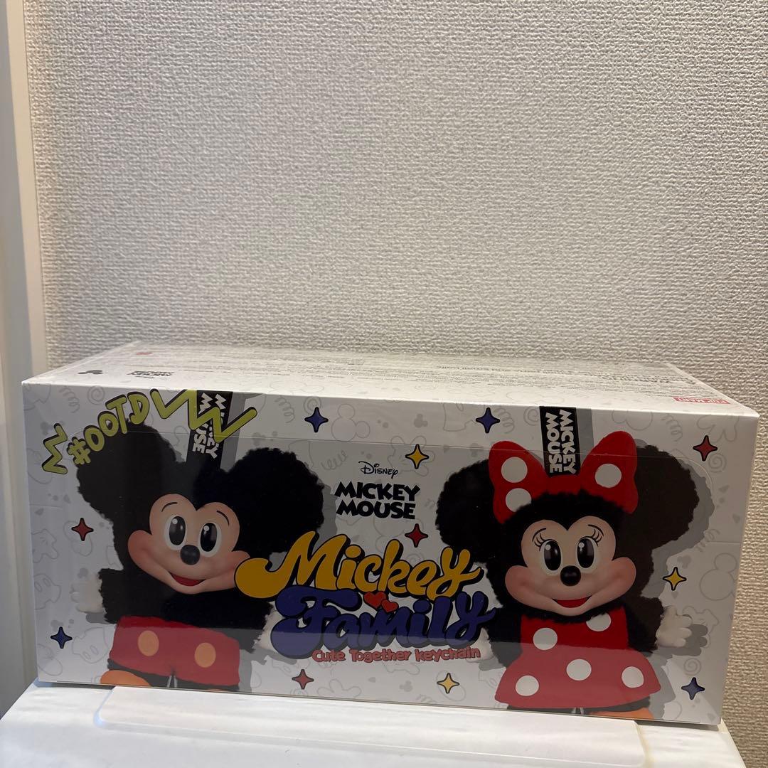 POPMART ミッキーアンドフレンズシリーズ 新品未開封 1ケース(8個入り)