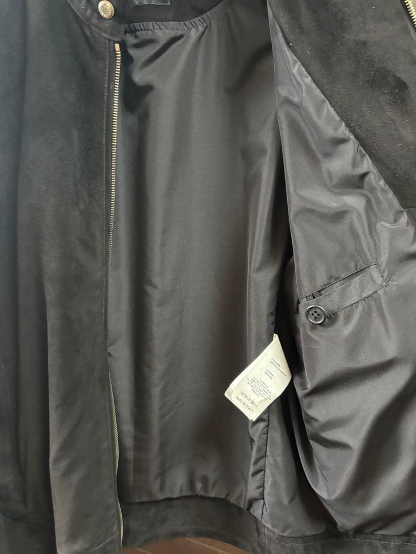 EMMETTIエンメティ　ブラックスエードゴールドジップ　ユリ50ハンガー付き