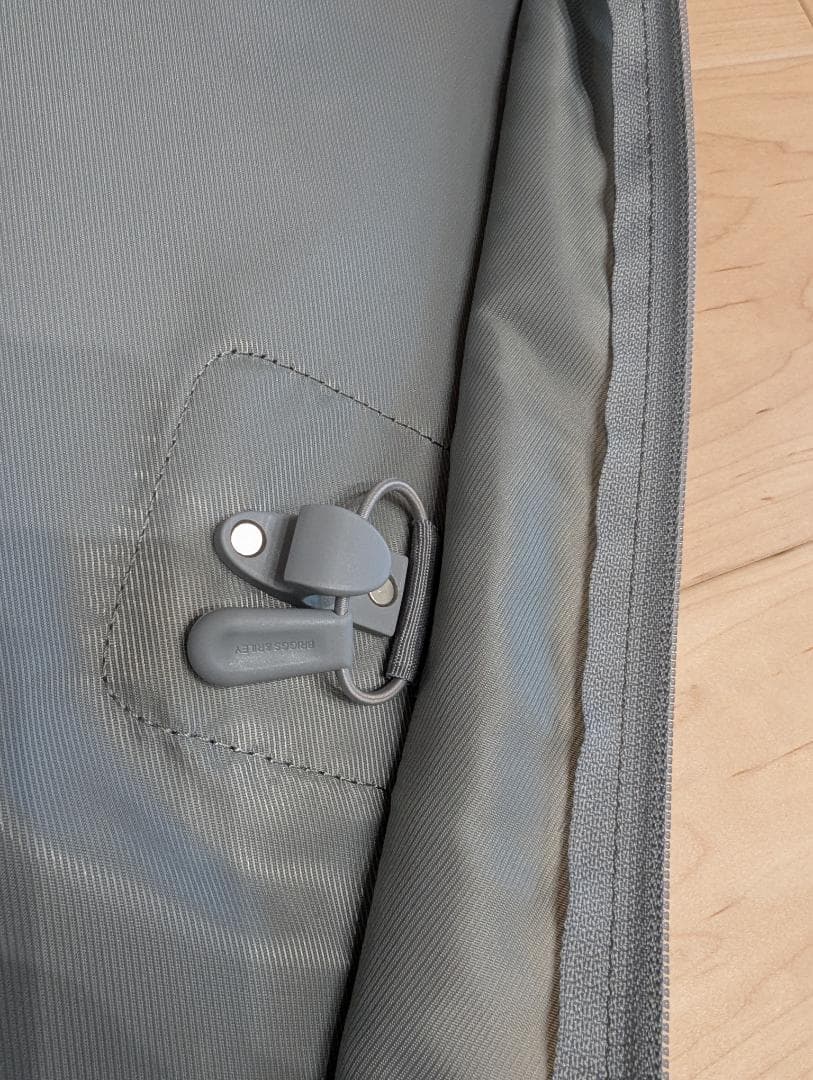 【いが】【美品】Briggs & Riley ２輪ナイロン 国際線機内持込