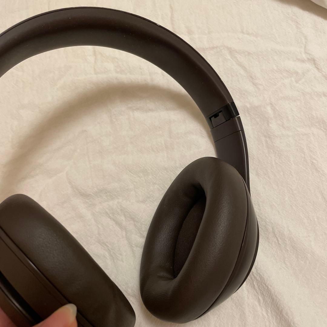 Beats Studio Pro ディープブラウン