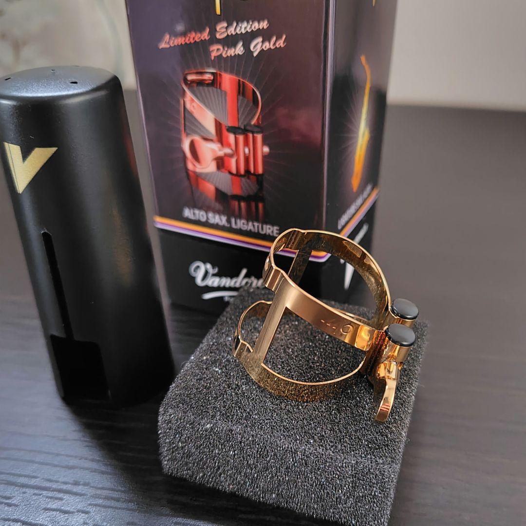 バンドレン アルトサックスリガチャー M/O ゴールド（24kメッキ）