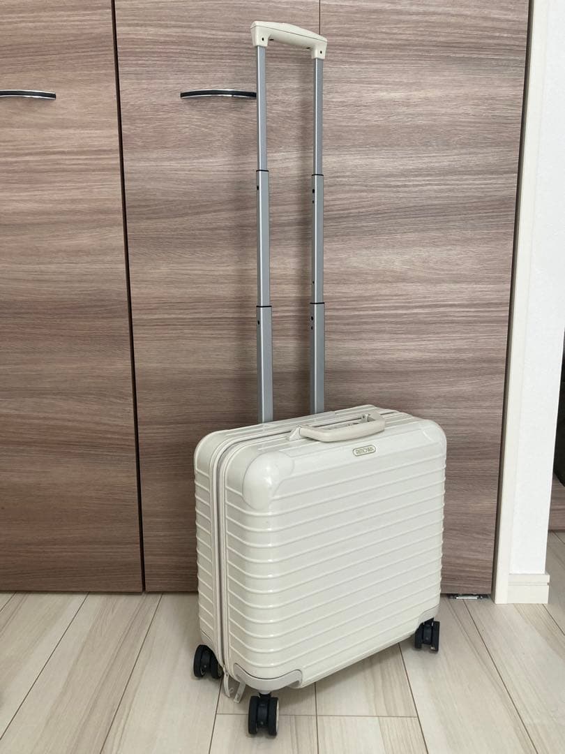 アローズ別注 リモア サルサ スーツケース 23ℓ エクリュ ベージュ