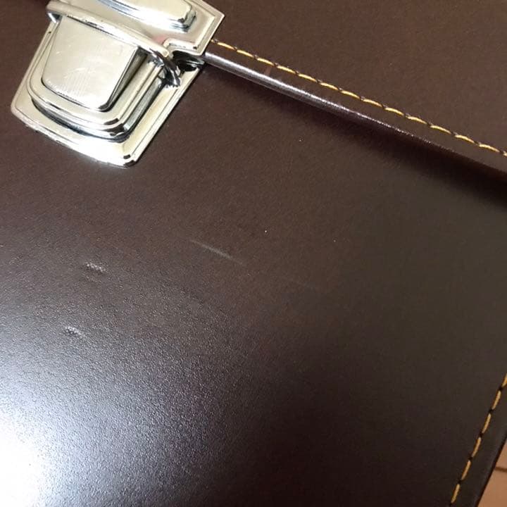 一眼レフカメラ・レンズ・フラッシュライト