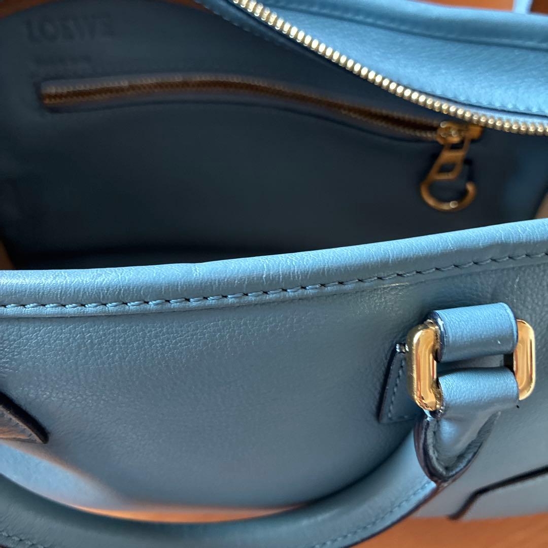 お値下げ❗️LOEWE 青 アマソナ23ショルダーバッグ 保存袋付き