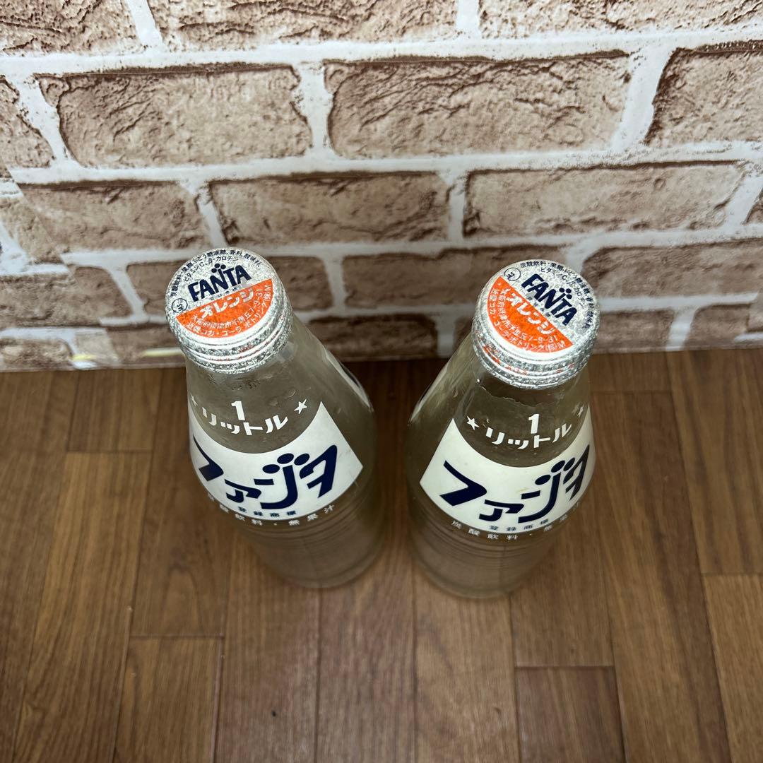 【昭和レトロ】1リットル　空瓶・キリンコンテナケース　ファンタ キリンレモン