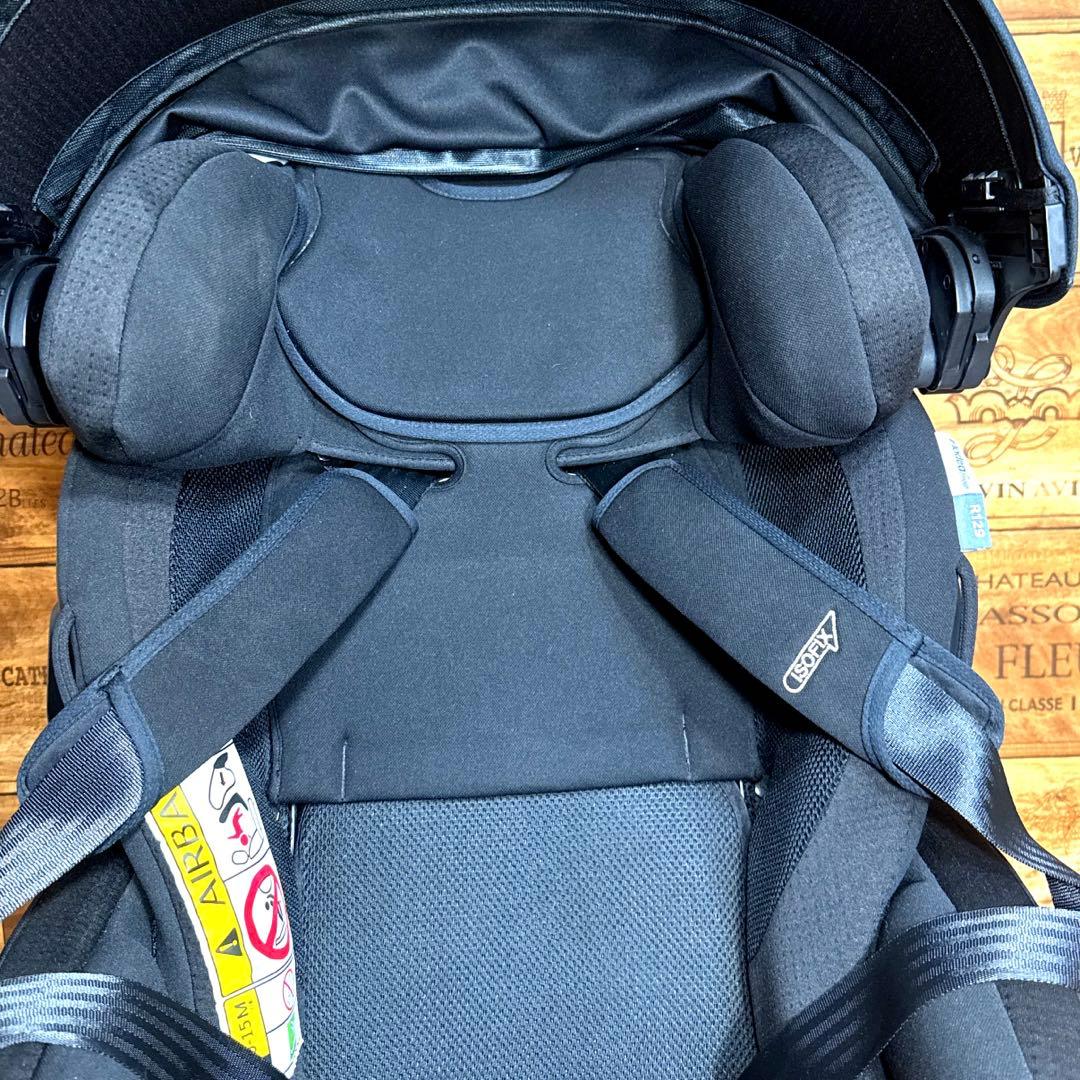 【美品‼︎】Aprica フラディアグロウISOFIX セーフティー+ sブラック