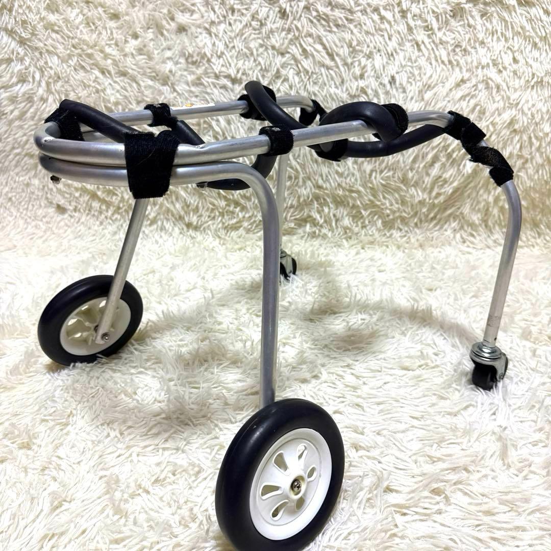 ポチの車イス　犬用車椅子　4輪　室内用