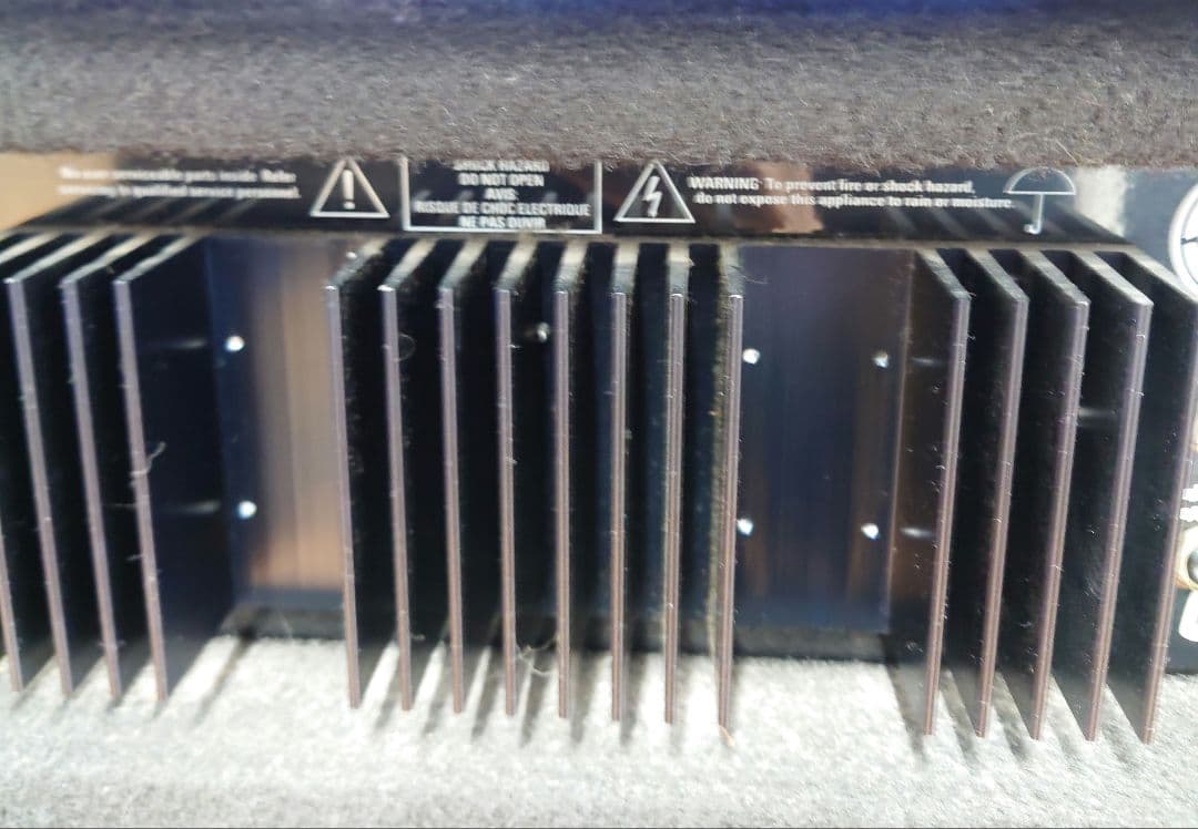 ■■SWR tBlack Beauty ベース用コンボアンプ【真空管アンプ】