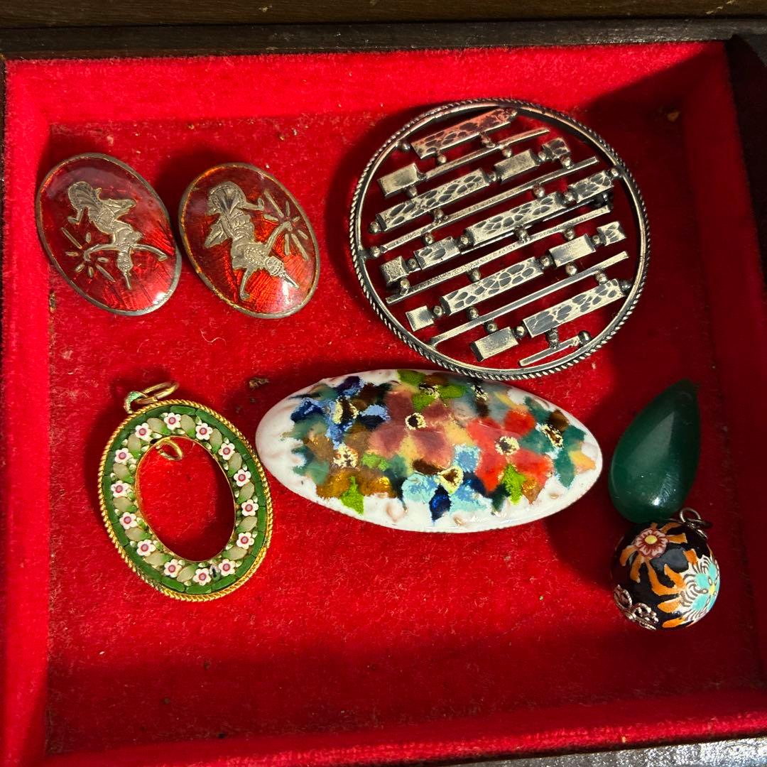 アンティーク　ジュエリー　カメオ　BA800 七宝焼　翡翠　イヤリング　ブローチ