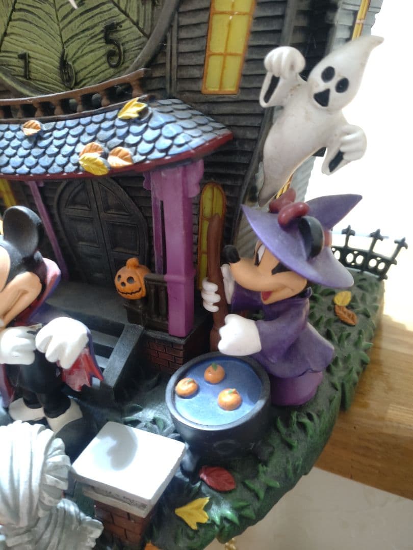 Disney　ミッキー 　ドナルド他ハロウィン掛時計