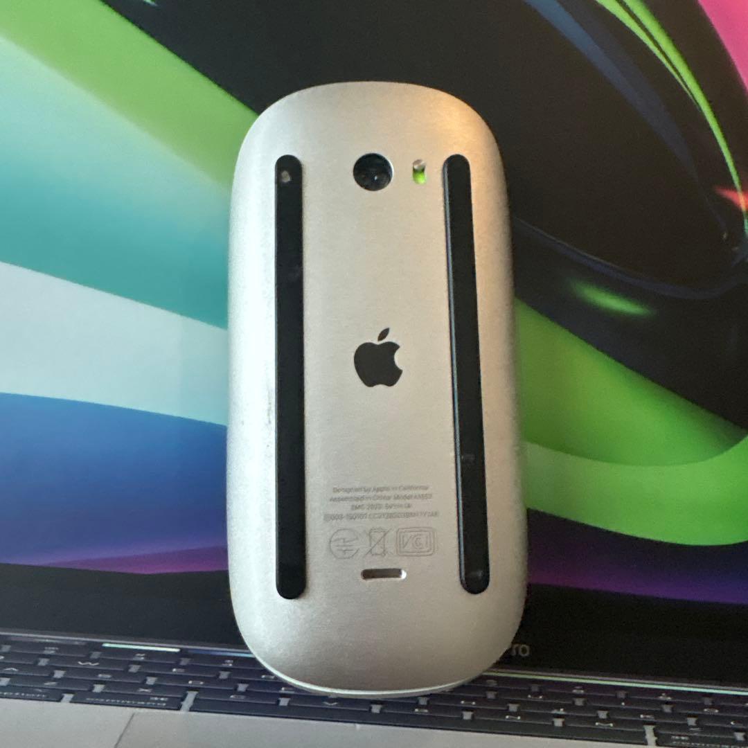 Apple M1搭載 13インチ MacBook Pro【※マウス付、箱無】