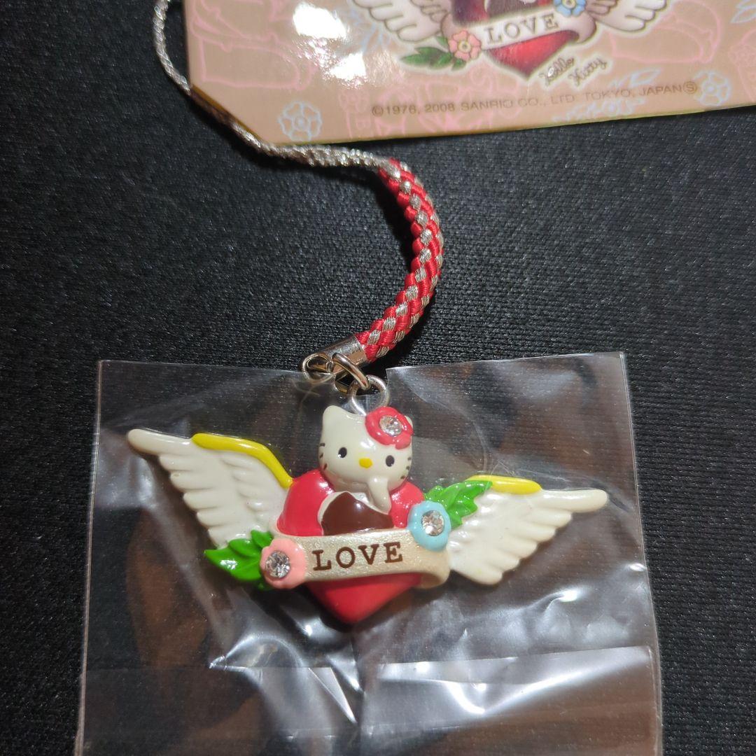 ハローキティ　LOVE　タトゥー