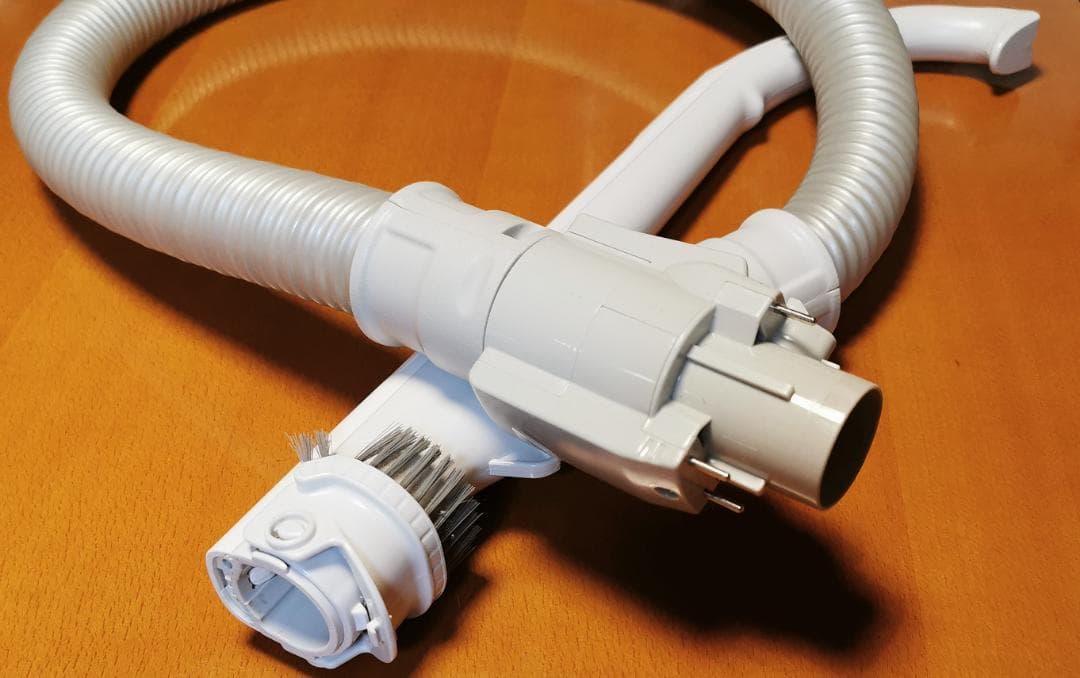 Panasonic「Ｊコンセプト・クリーナー」MC-SJP810G　紙パック付き