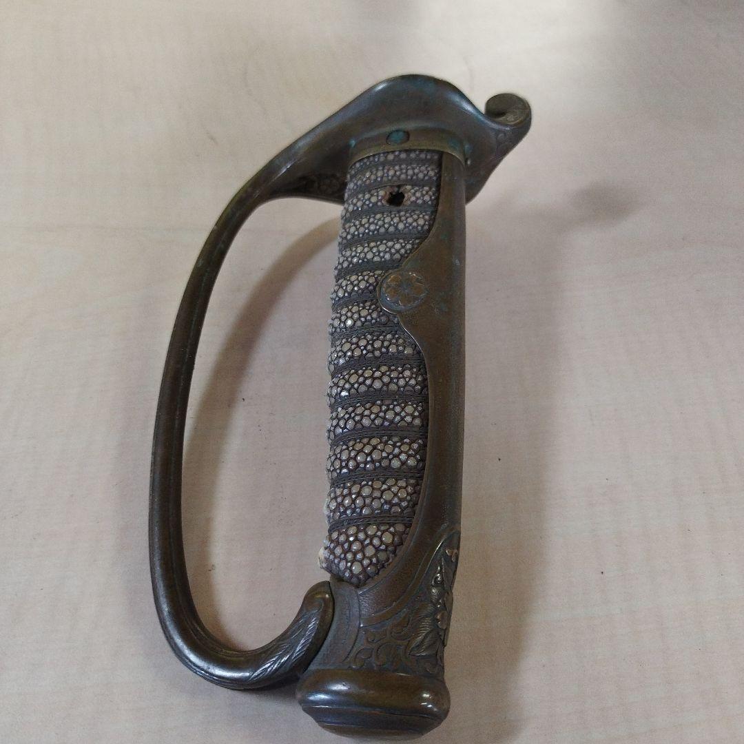 旧日本軍　サーベル　柄　鍔　貴重　戦争