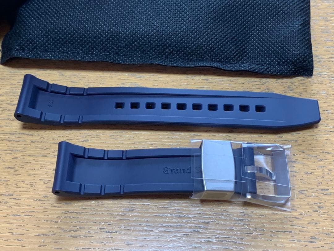 《新品未使用》グランドセイコー　純正ラバーベルト　ネイビー22㎜