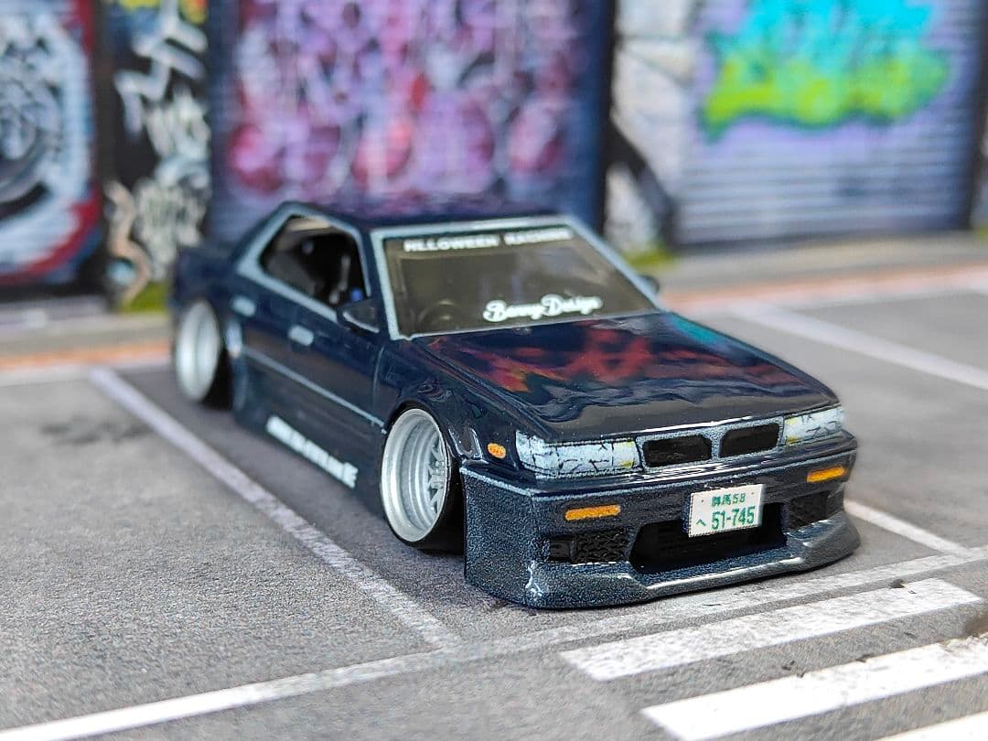 ホットウィールカスタム 日産 ローレル c33 フルエアロ☆深リム☆トミカ改造