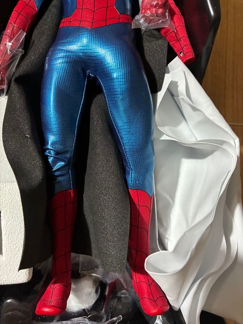 スパイダーマン 新赤青スーツ デラックス版 MMS680欠損あり