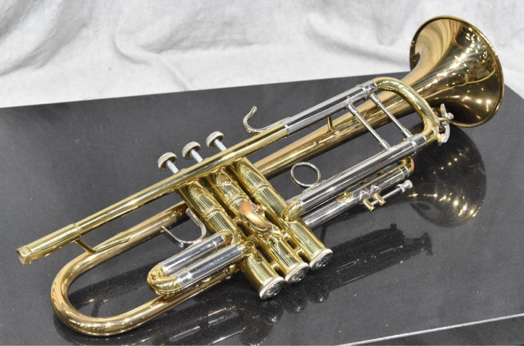 Bach 180ML37G Stradivarius トランペット