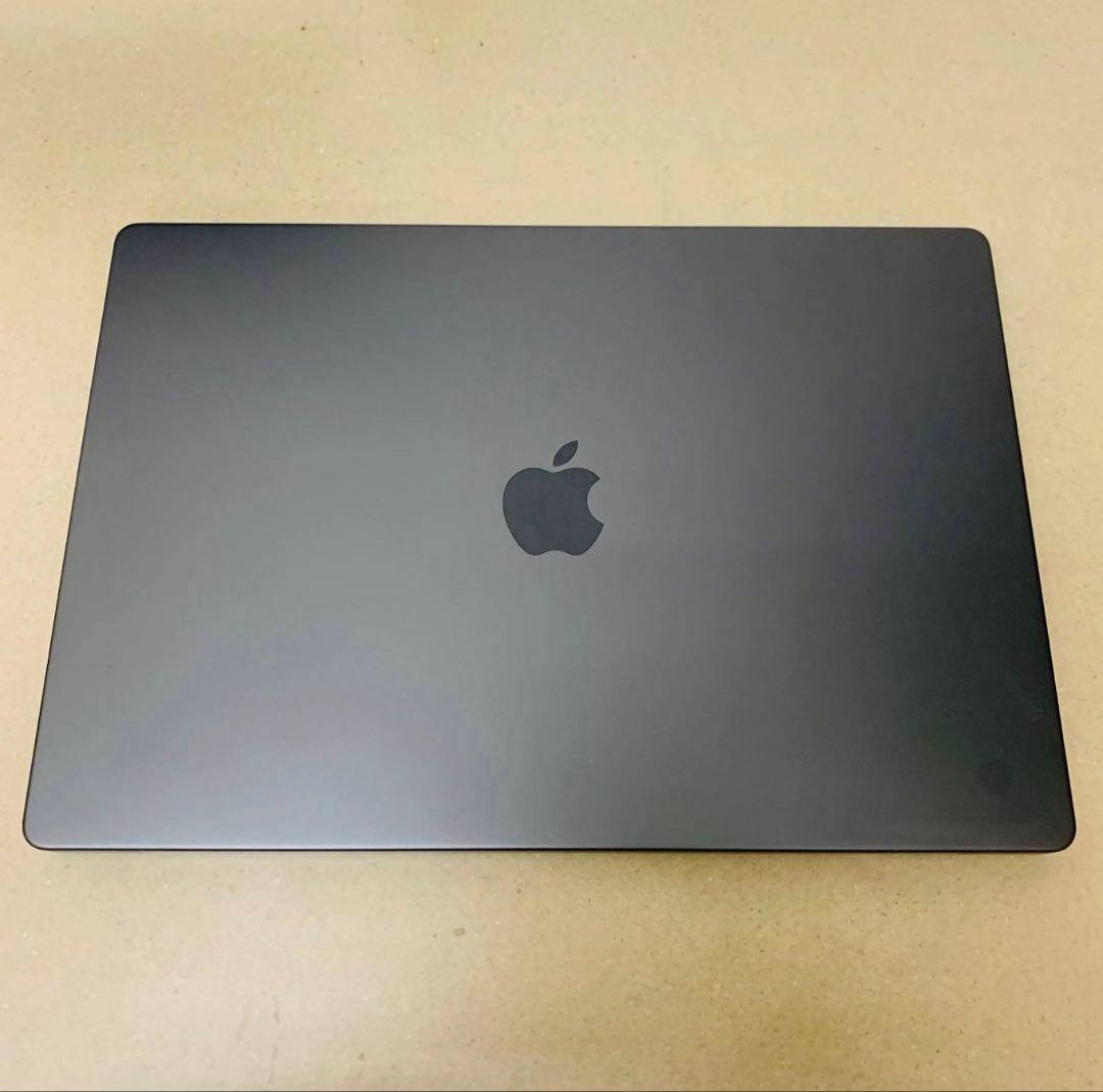 ボ*ブ様 【訳あり大特価】16inch mbp m3pro※底面傷あり