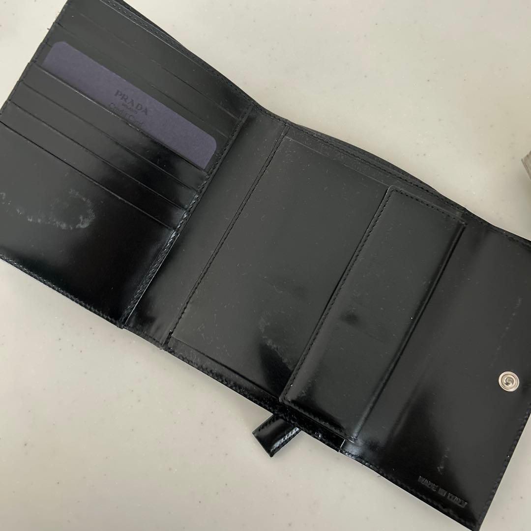 PRADA ブラック 三つ折り財布