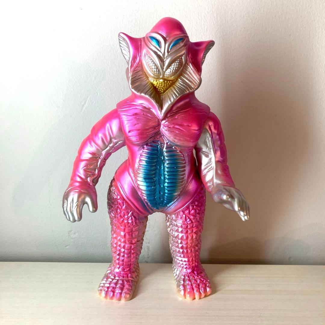 ブルマァク★メフィラス星人★ピンク★ソフビ★復刻版★限定