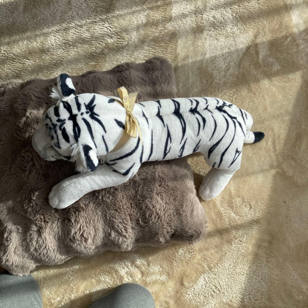 めちゃカワ＊ふわふわ＊ホワイトタイガー ぬいぐるみ♪