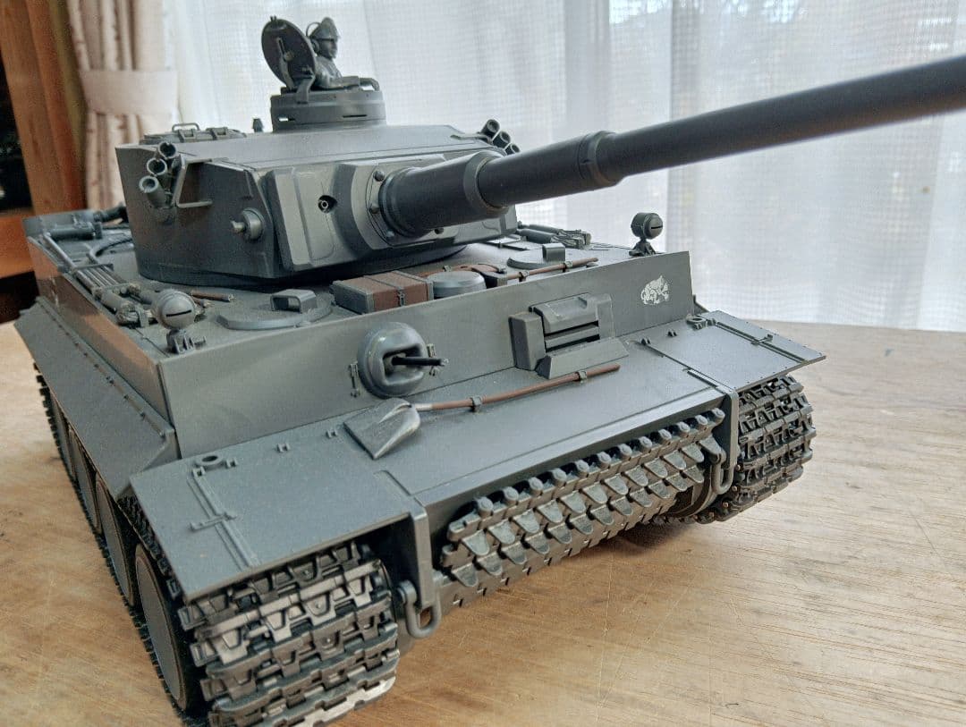 タミヤ 1/16 RC ドイツ重戦車 タイガーI 初期生産型 組み立て済完成品