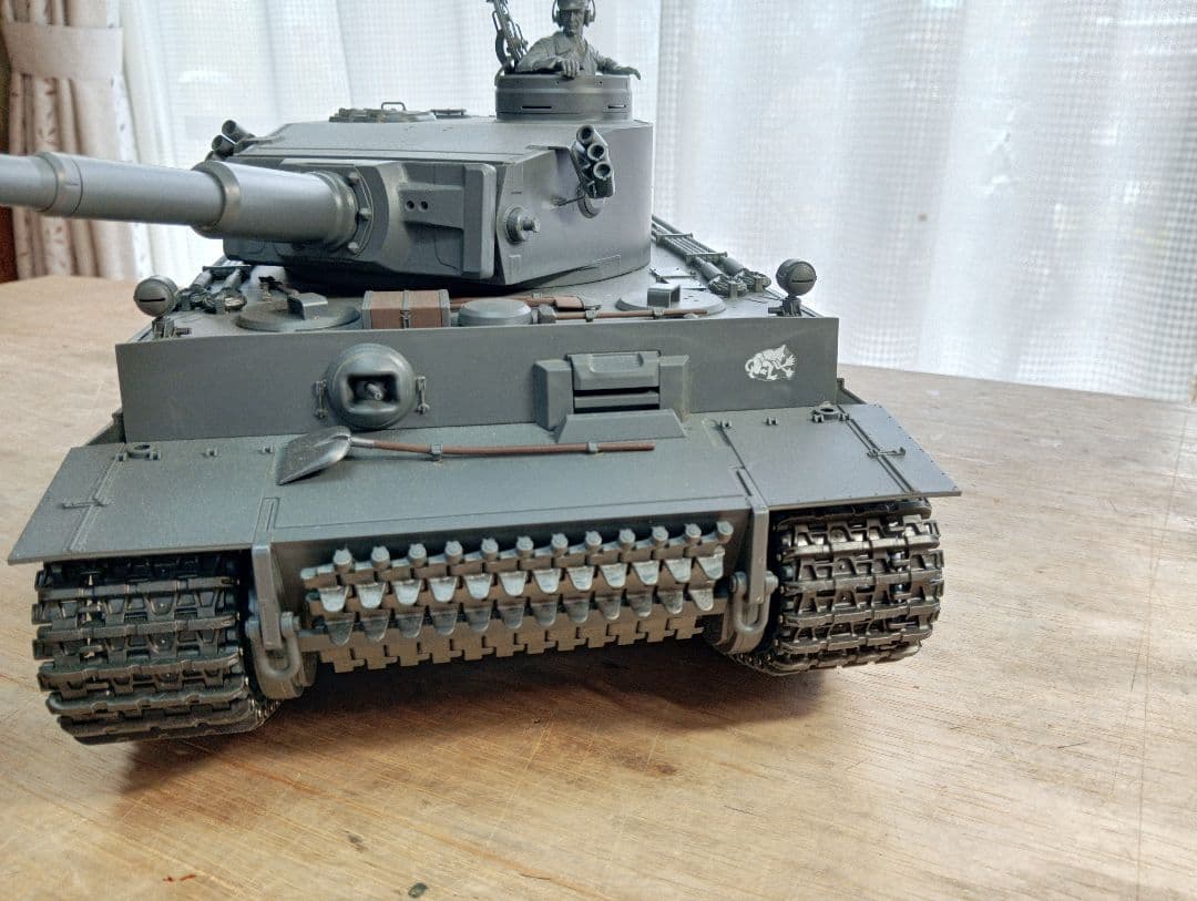 タミヤ 1/16 RC ドイツ重戦車 タイガーI 初期生産型 組み立て済完成品