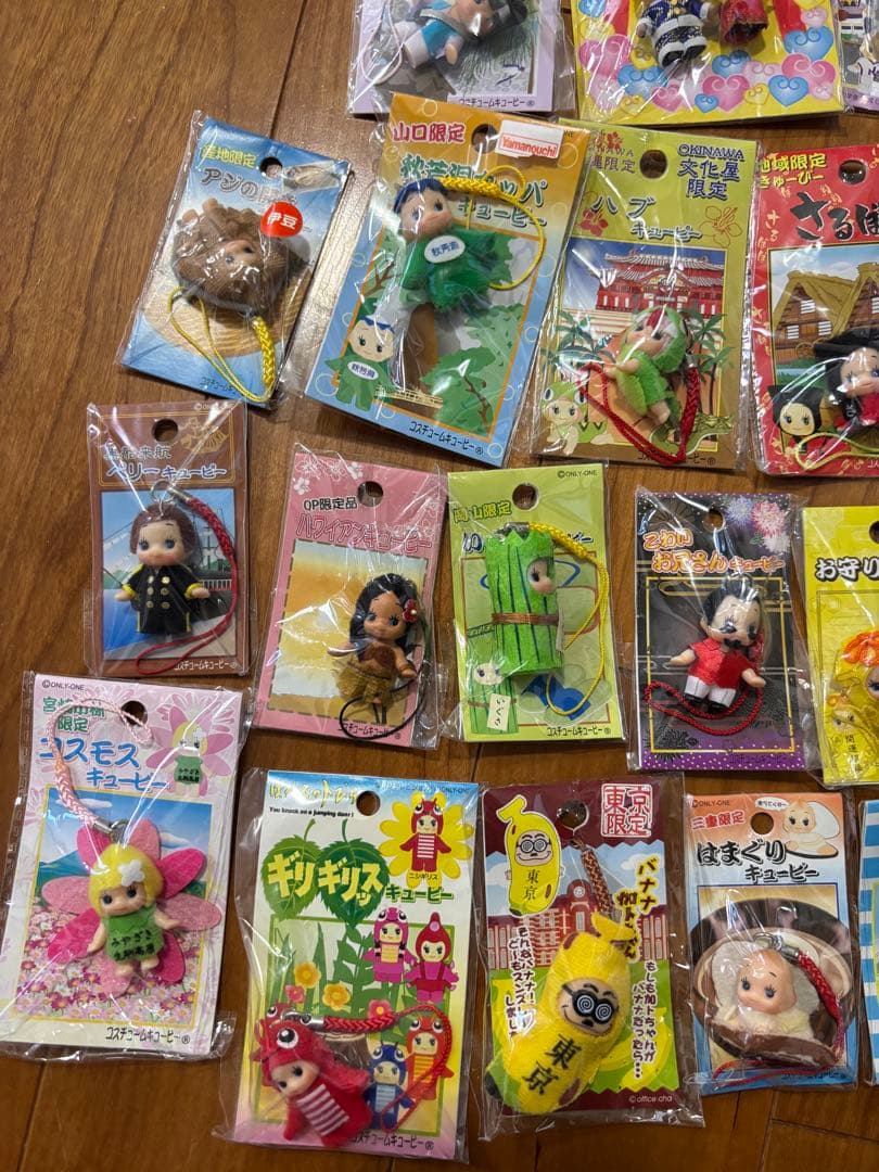 ご当地キューピー　34個